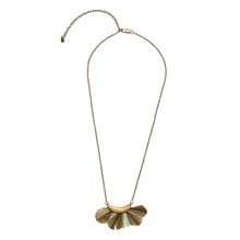 Load image into Gallery viewer, Feather fan with hammered metal necklace (BSJ3512)
