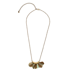 Feather fan with hammered metal necklace (BSJ3512)